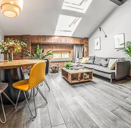 Aparthotel Stradom15 4*