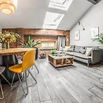 Aparthotel Stradom15 4*