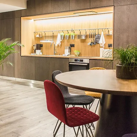 Stradom 15 Apart Otel Krakow