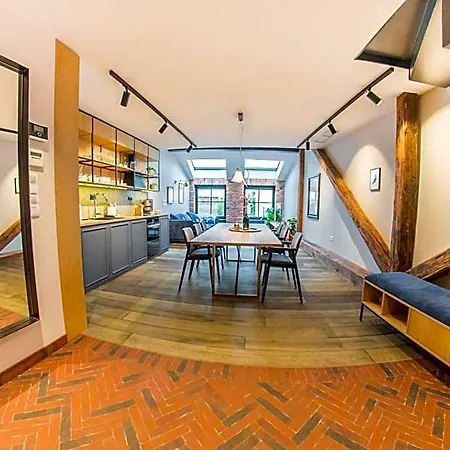 Hotel apartamentowy Stradom15 4*