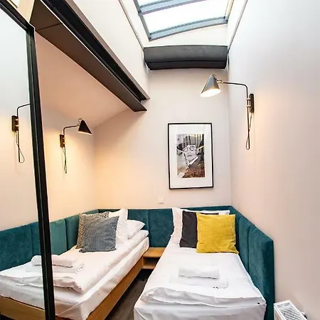 Stradom 15 Apart Otel Krakow