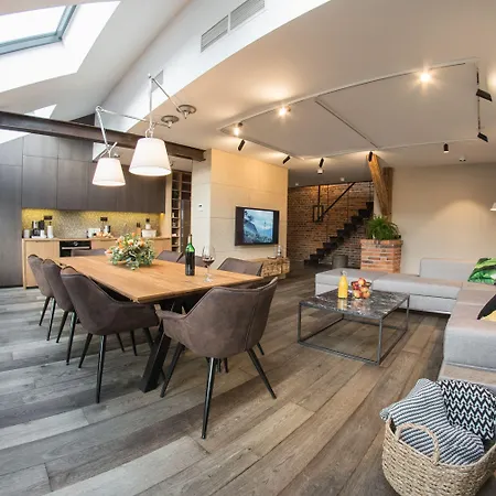 Stradom15 Apartmanhotel